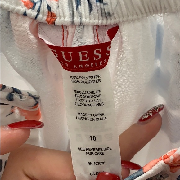 floral romper from guess - Picture 3 of 4